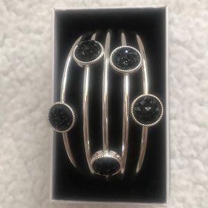 5 pc silver bracelet set - Black Stones